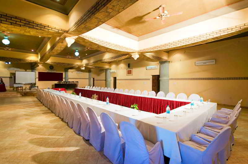 Nirali Dhani Ethnic Heritage Hotel And Resort Dźodhpur Zewnętrze zdjęcie