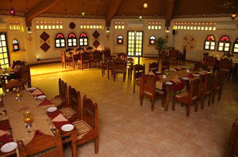 Nirali Dhani Ethnic Heritage Hotel And Resort Dźodhpur Zewnętrze zdjęcie