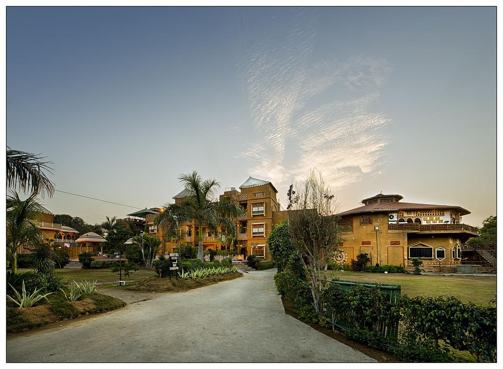 Nirali Dhani Ethnic Heritage Hotel And Resort Dźodhpur Zewnętrze zdjęcie